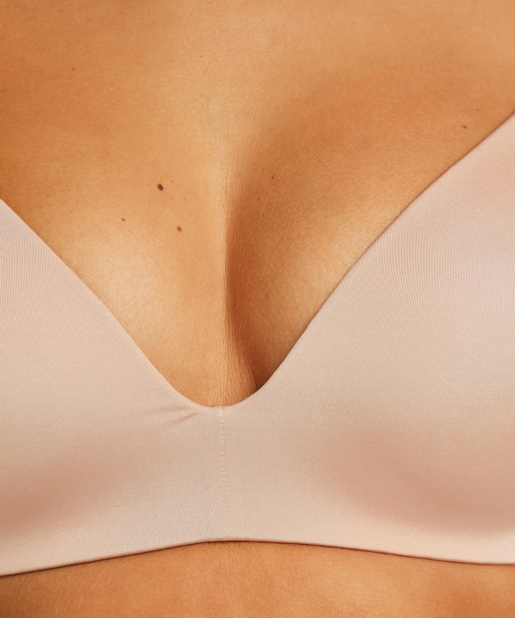 Vorgeformter BH Ohne Bügel Mona – Bild 2