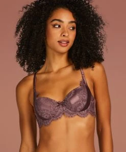 Vorgeformter Bügel-BH Hannako